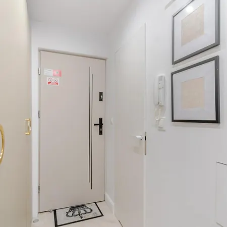 Apartman Piastow Homely By Bookinghost Katowice